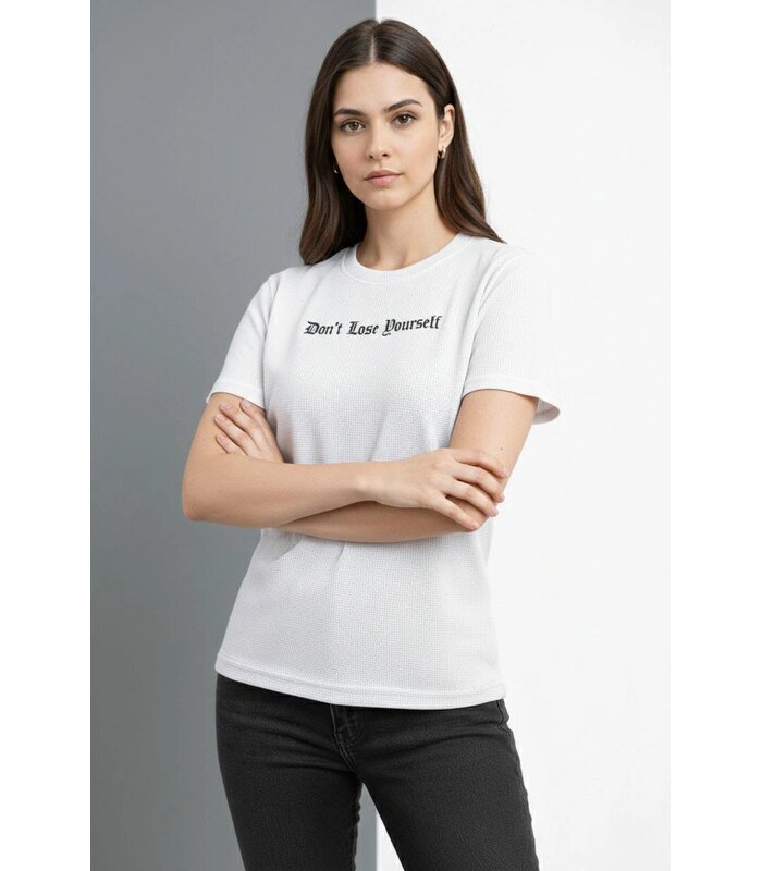 Kadın Wafıl Kumaş Tişört Regular Kalıp Bisiklet Yaka Baskılı T-Shirt - Beyaz
