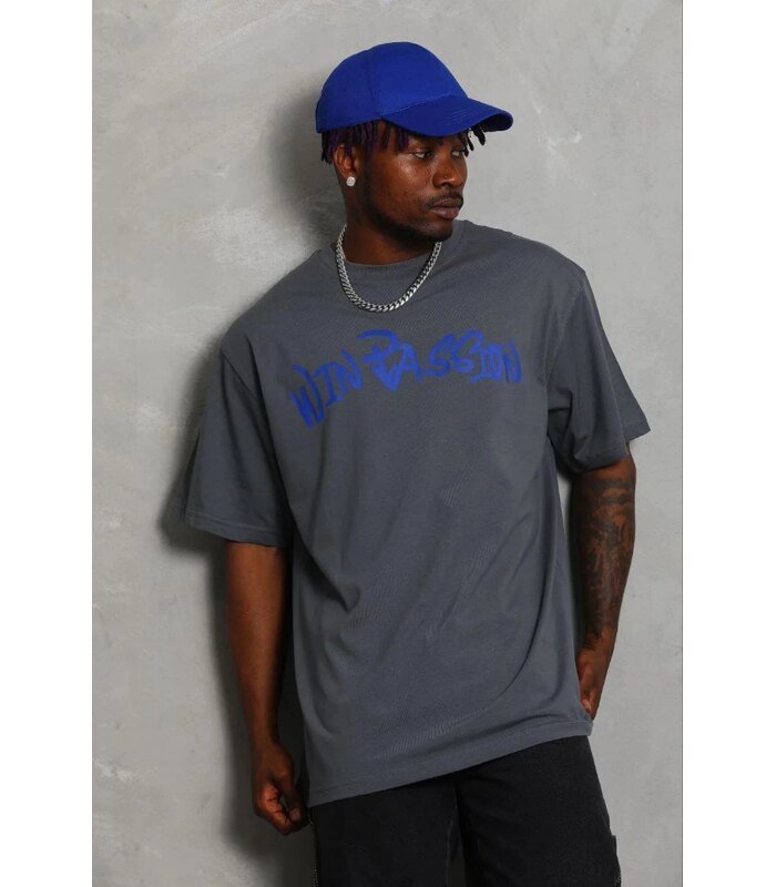 69b670c5b8098-94473527-sw853sh1280-943e3bcfd1-700x800-1 Erkek Baskılı T-Shirt Kısa Kol Bisiklet Yaka Regular Fit Tişört - Füme - Görsel 1