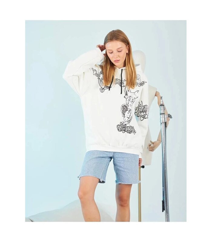 Kadın Oversize Kapüşonlu Baskılı 3 İplik Pamuklu Hoodie Sweatshirt - Beyaz