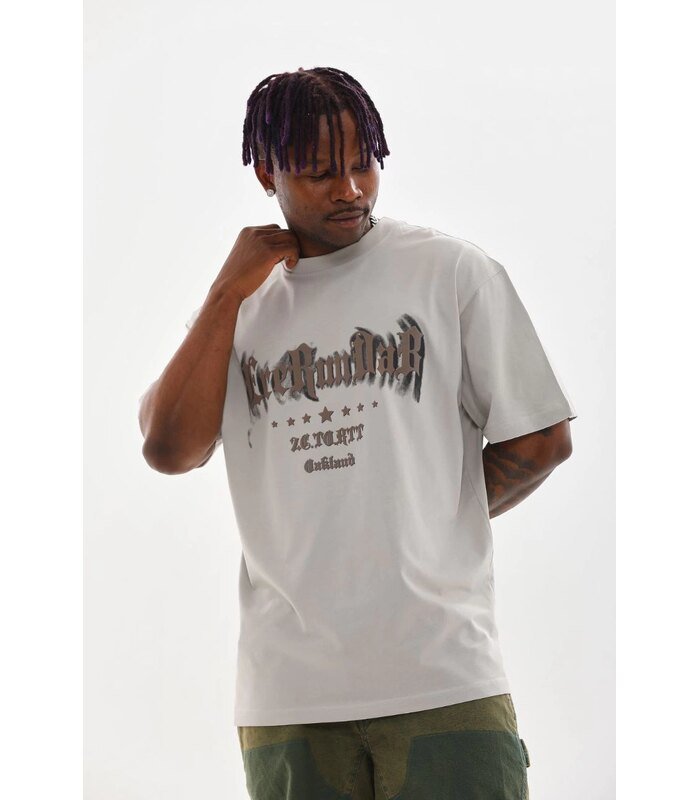 unisex-baskili-oversize-t-shirt-gri-69383891-sw853sh1280-421e901f85-700x800-1 Erkek Baskılı T-Shirt Kısa Kol Bisiklet Yaka Rahat Kalıp Tişört - Gri - Görsel 1