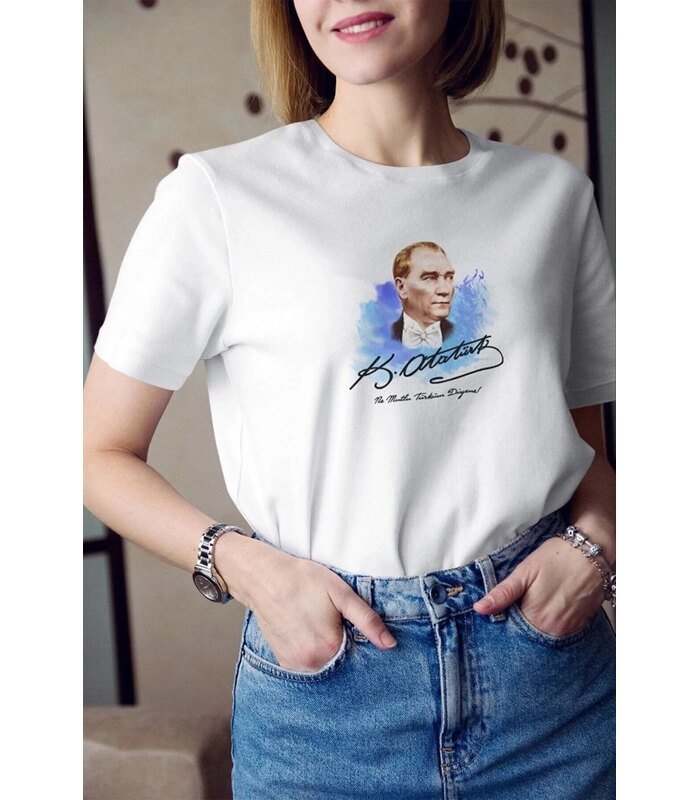 Kadın Kısa Kol Yazlık Tişört Bisiklet Yaka ATATÜRK Baskılı T-Shirt - Beyaz