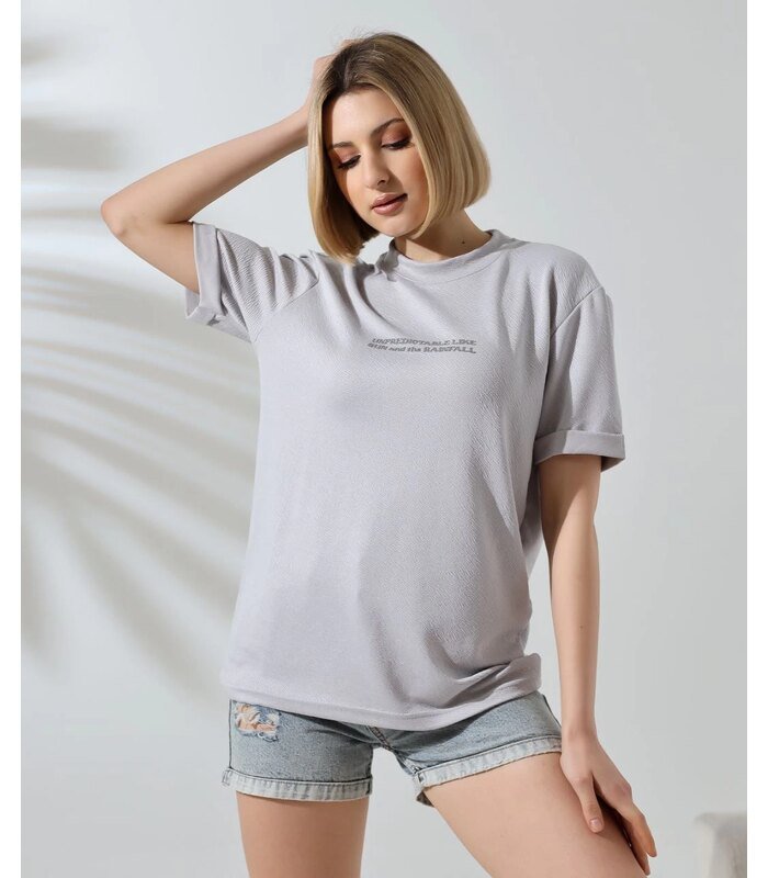 Kadın Bisiklet Yaka Baskılı Slim Fit T-Shirt - Boyalı Gri