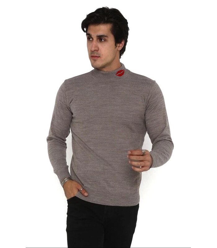 unisex-yarim-bogazli-baskili-dokuma-triko-vizon-75193617-sw852sh1280-ae63f37f47-700x800-1 Erkek Yarım Boğazlı Kazak Öpücük Baskılı Dokuma Triko - Vizon - Görsel 1